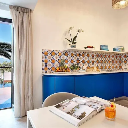 Gocce - Casa Rosada Waterfront With Private Pool Apartment Vico Equense